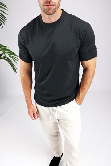 Gloss Tshirt - Black